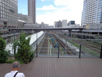 新宿駅３.JPG